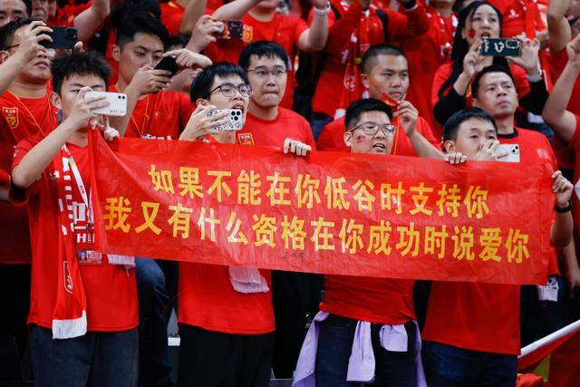 桑坦德竞技高层：萨利纳斯转会必须支付解约金